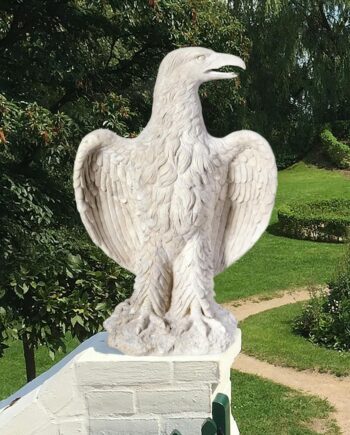 America's Grand-Scale Eagle Statue: Right NE100037