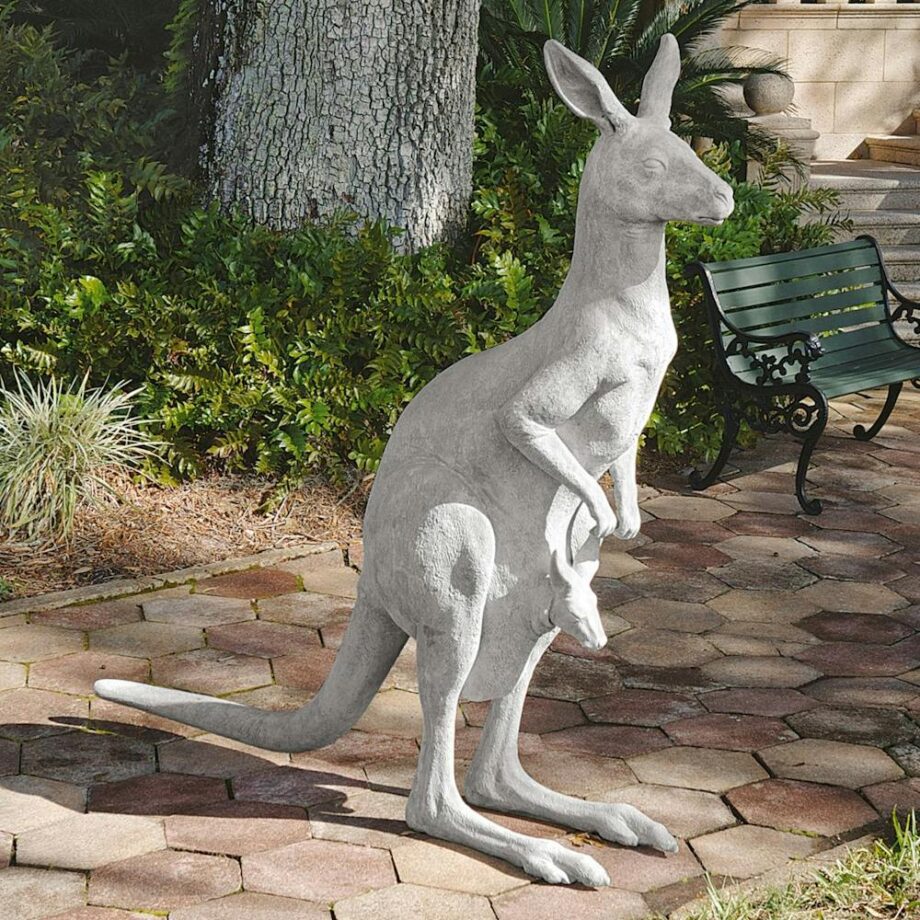 Australian Outback Kangaroo Garden Statue NE20701