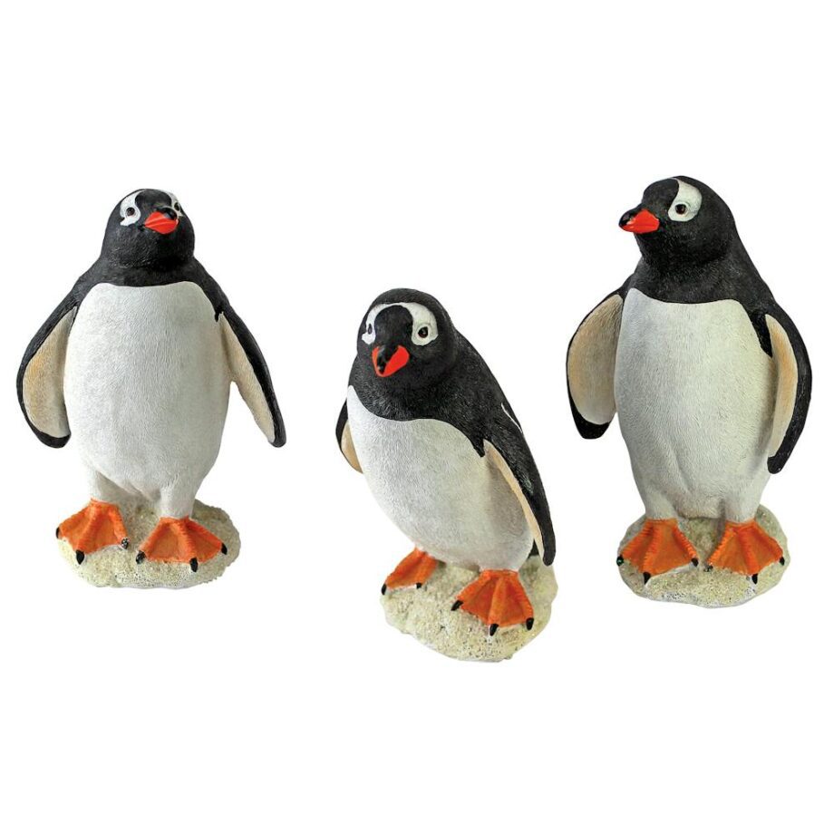 Baby Penguin Triplet Statue Set QM2335300