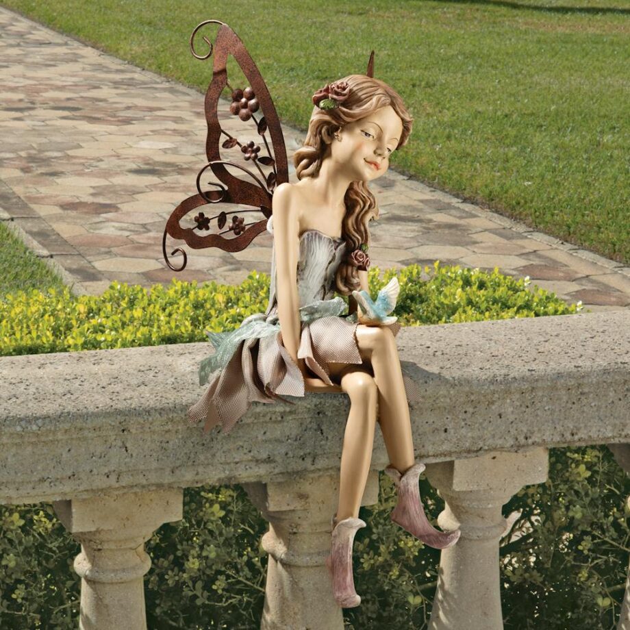 Fannie the Fairy Sitting Statue: Each HF326063
