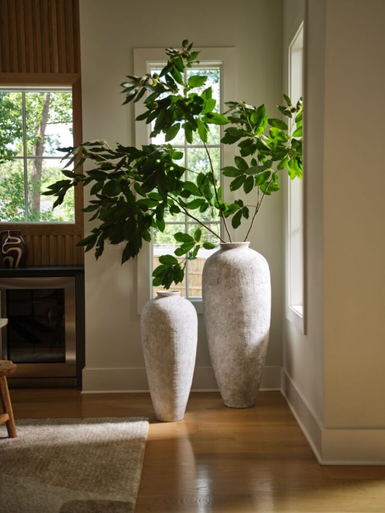 Accent Decor Friedrich Vase