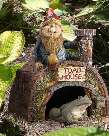 Garden Gnome's Toad House Statue CS41551