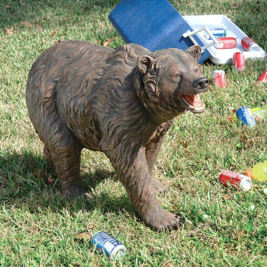 Grand-Scale Grizzly Brown Bear Garden Statue