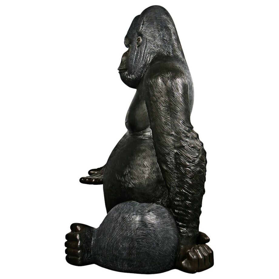 Grande Scale Male Silverback Gorilla Photo Op Statue