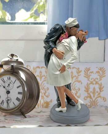 Inspired by the Moment WWII Lovers Statue: Small, Full Color Finish CL50748