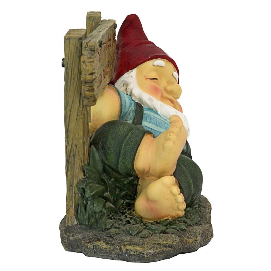 Irving Gnomlin Resting on His Laurels Garden Gnome Statue