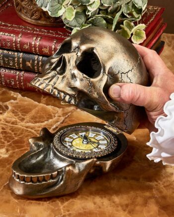 Memento Mori Skull Clock QS3917