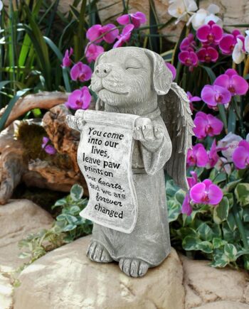 Paw Prints on our Hearts Memorial Dog Statues QL59384