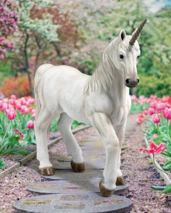 The Re'em Mystical Unicorn Statue QM3035800