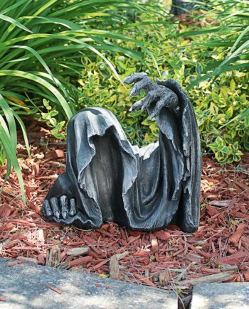 Reaping Solace: The Grave Creeper Grim Reaper Statue CL7786