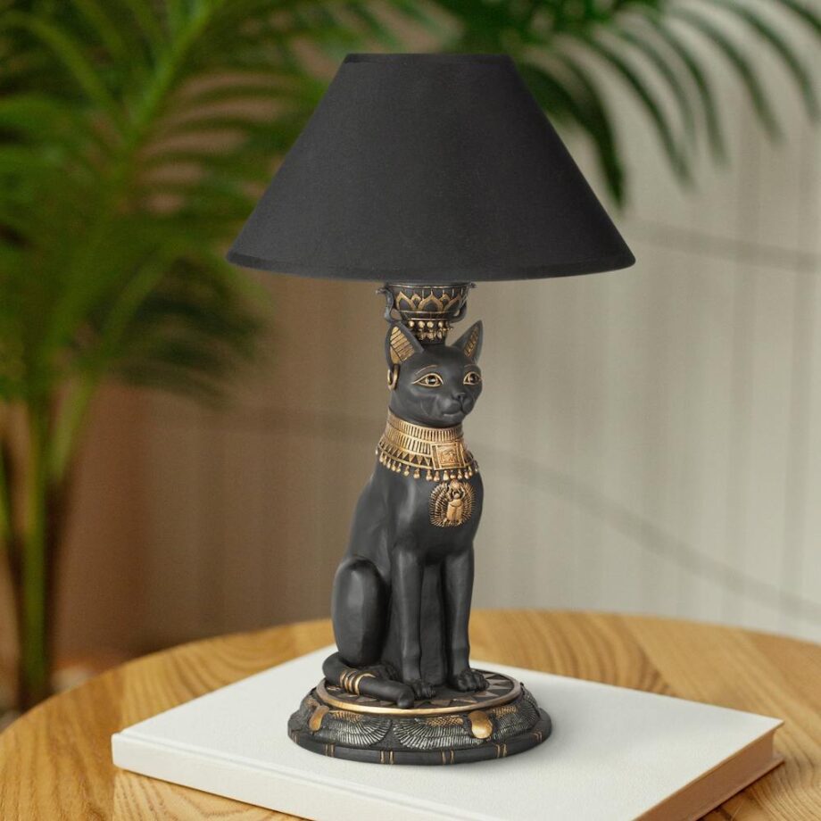 Royal Cat Goddess Bastet Sculptural Table Lamp: Each CL7548