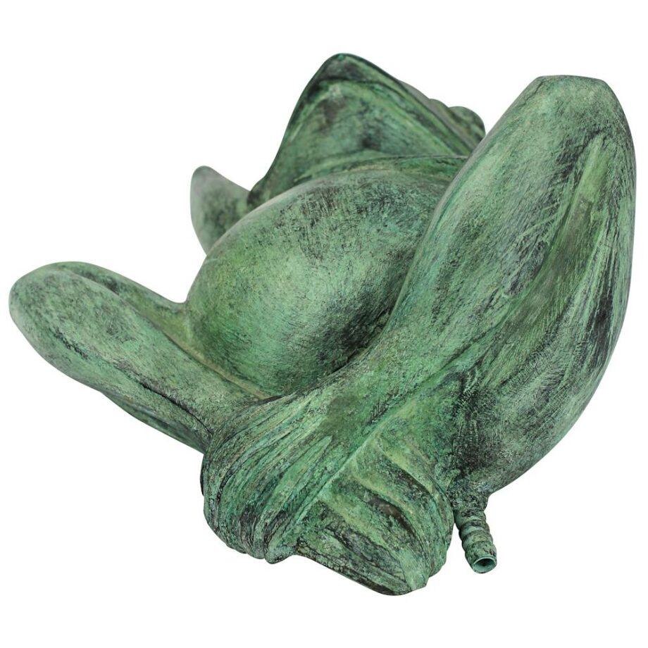 Spitting Lazy Frog Emerald Verde Cast Bronze Garden Statue