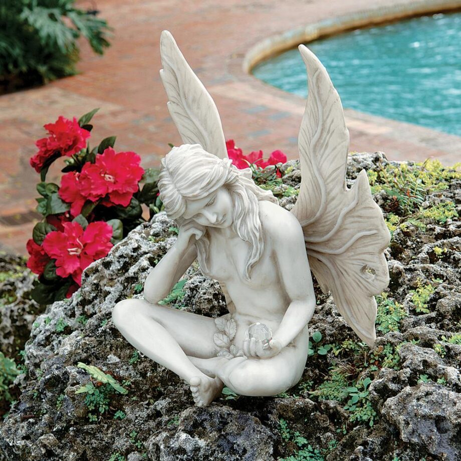 The Secret Garden Fairies: Gazing Fairy Statue PD1539