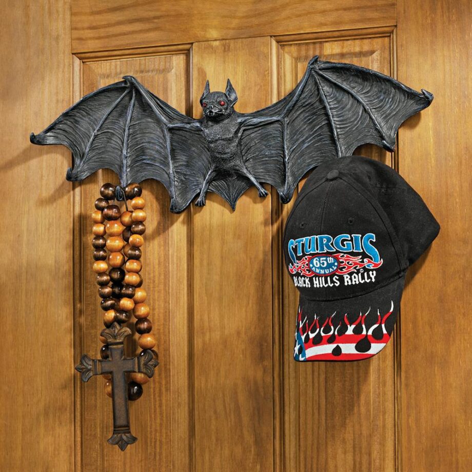 Vampire Bat Sculptural Hooked Wall Hanger: Large CL5847