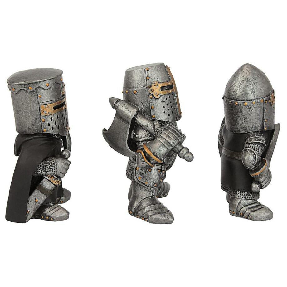 Wee Medieval Crusader Knights of the Gothic Realm Statue Set